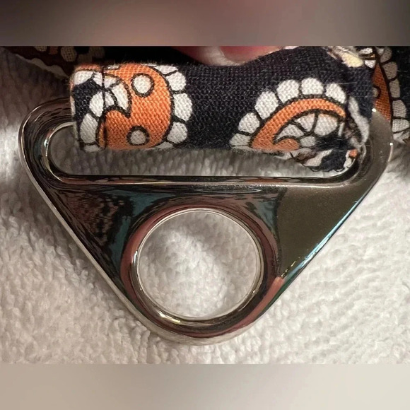 RETIRED: Vera Bradley | Cafe Latte duffel bag - Picture 8 of 16